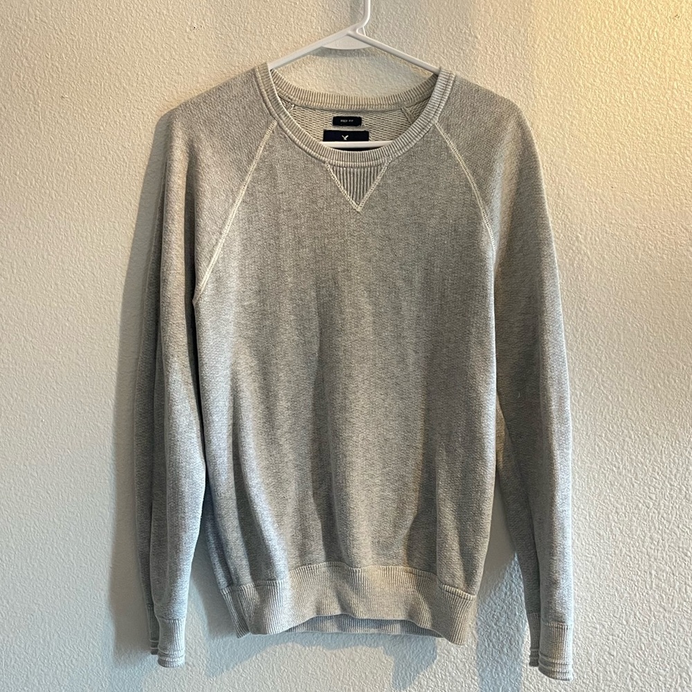 American Eagle Outfitters Light Gray Crewneck Sweater